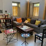 Eliamaria Domus Artificis Holiday home