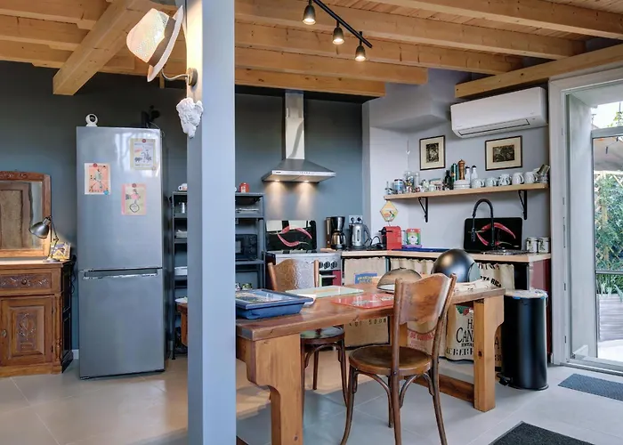 Eliamaria Domus Artificis *